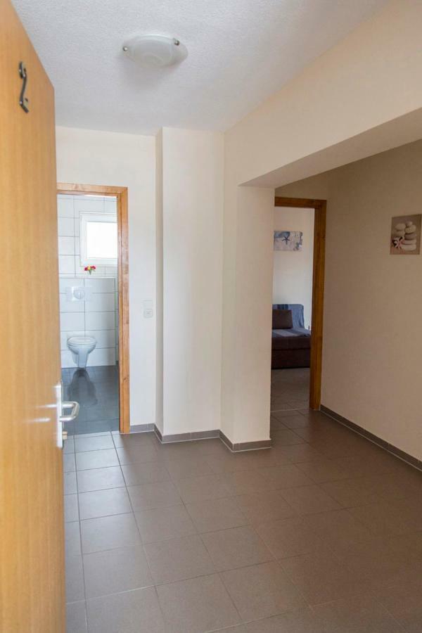 Apartments Beba วีร์ ภายนอก รูปภาพ