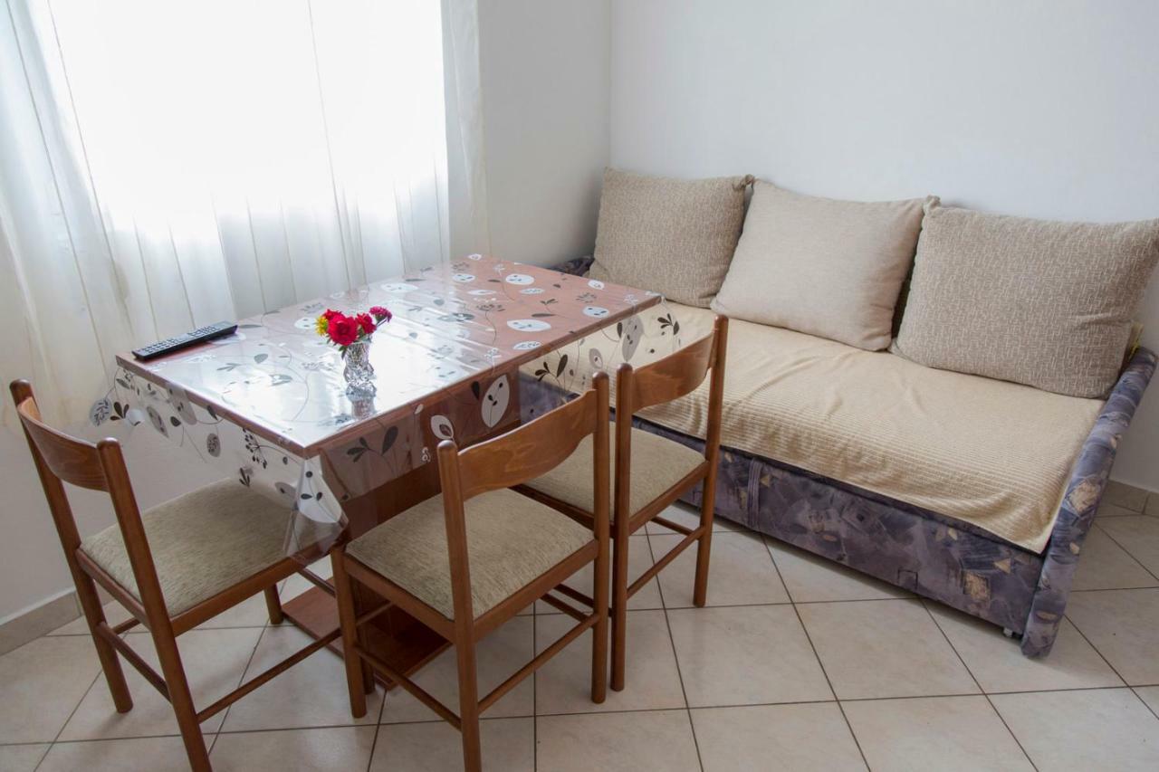 Apartments Beba วีร์ ภายนอก รูปภาพ
