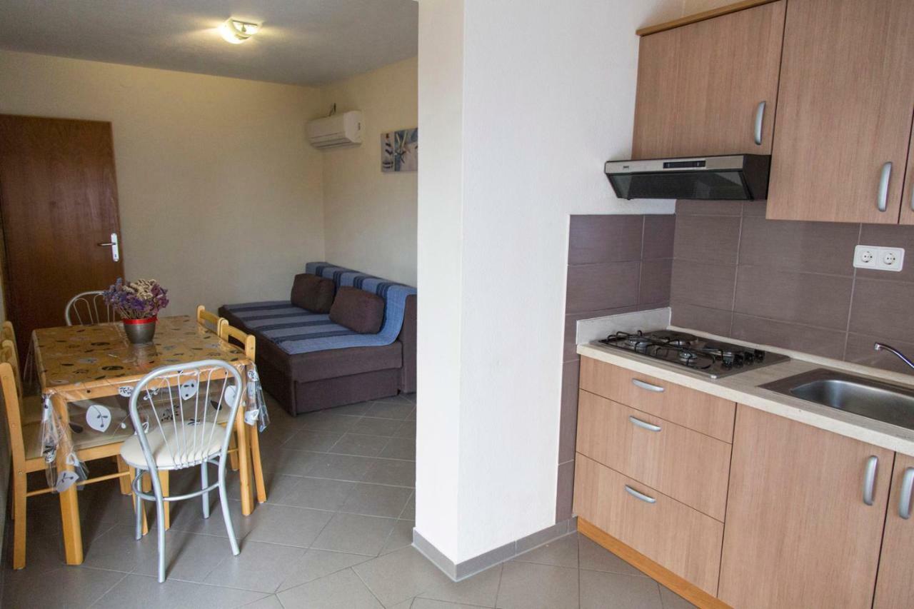 Apartments Beba วีร์ ภายนอก รูปภาพ