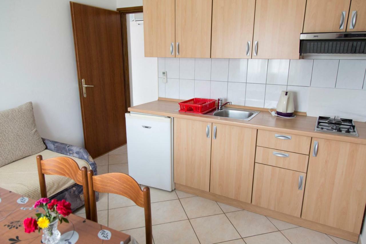 Apartments Beba วีร์ ภายนอก รูปภาพ